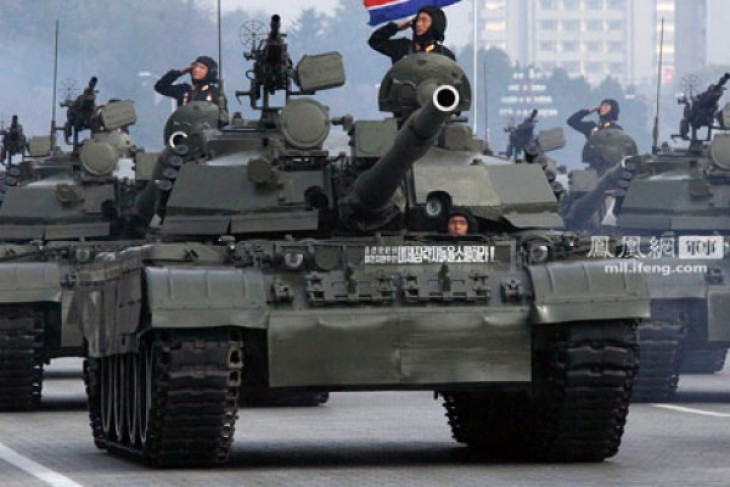 20130619North_Korean_tanks